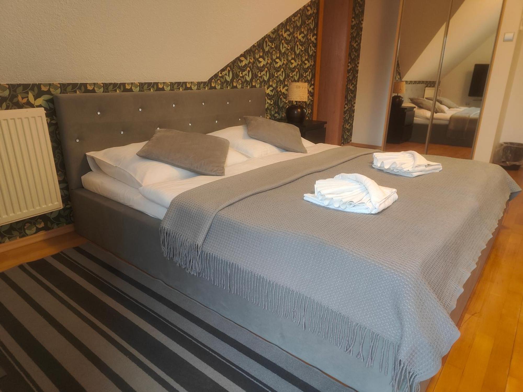 Hotel Orlan Bratislava Dış mekan fotoğraf